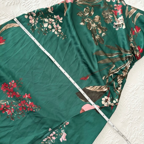 Lulus Remarkable Entrance Emerald Green Floral Print Satin Midi Dress Small - Picture 9 of 9